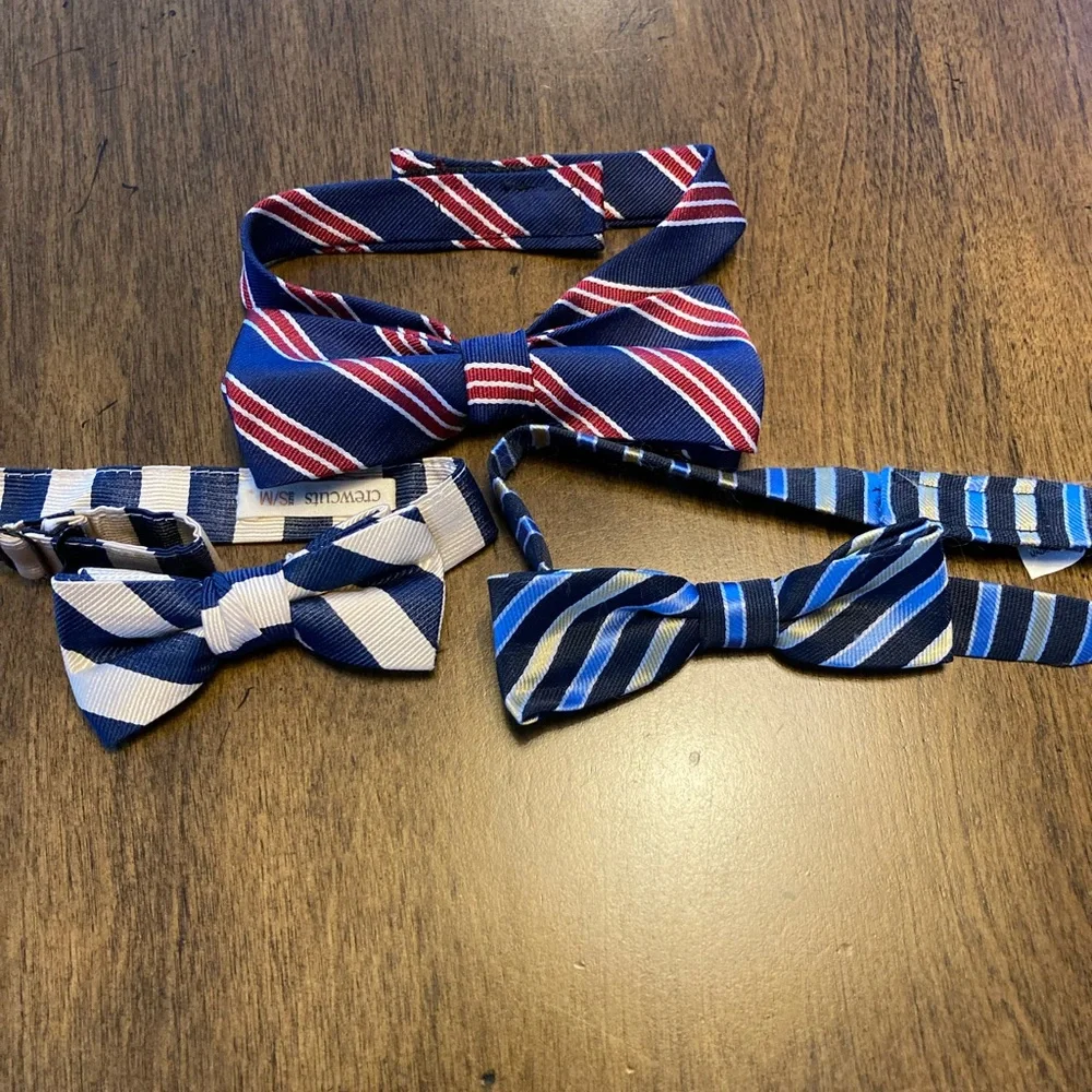 Striped Kids Bow Tie Set - Blue and Red